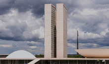 Adicional fronteira para docentes federais passa em comissão do Senado e vai à Câmara