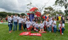 Docentes participam de atos em defesa da classe trabalhadora e pelo cumprimento dos acordos de greve