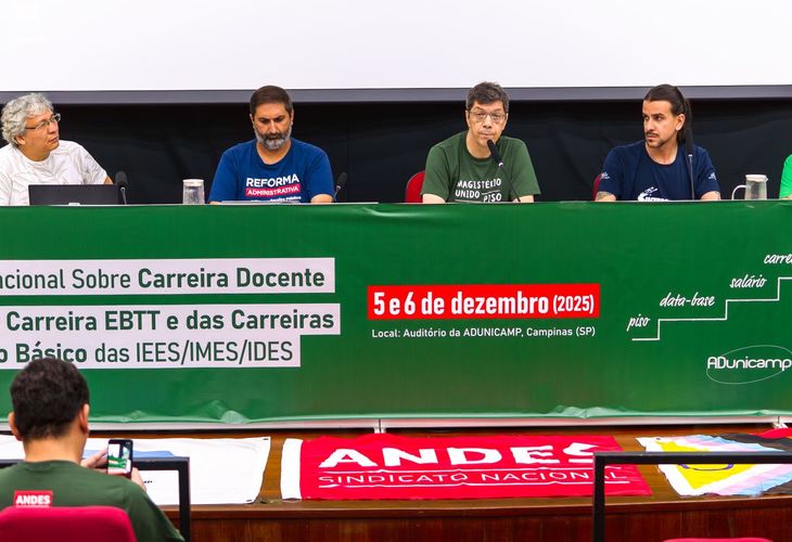 Docentes debatem carreira, piso salarial, políticas afirmativas, novo ensino médio em eventos nacionais do ANDES-SN