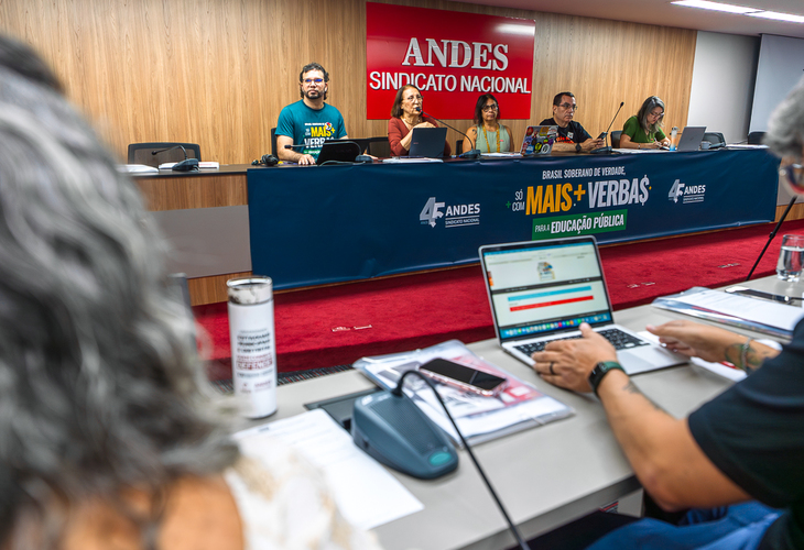 Reunião conjunta dos Setores com GT Verbas debate financiamento da educação pública