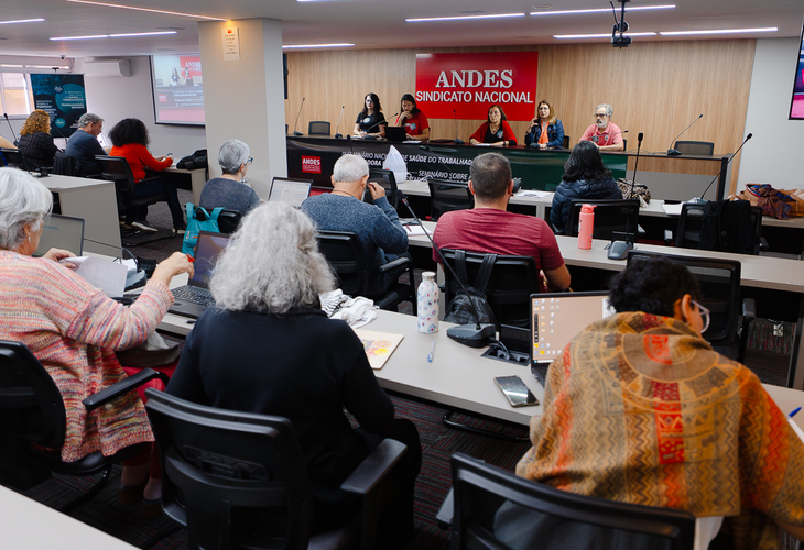 Seminários do ANDES-SN debatem condições de trabalho, saúde, previdência e fundos de pensão