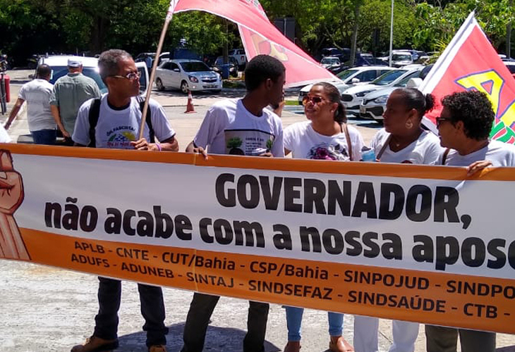 Liminar suspende tramitação da reforma da Previdência na Bahia e servidores intensificam mobilização