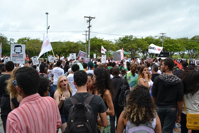 7 de abril: ato público em defesa das Universidades Estaduais da Bahia e dos direitos trabalhistas