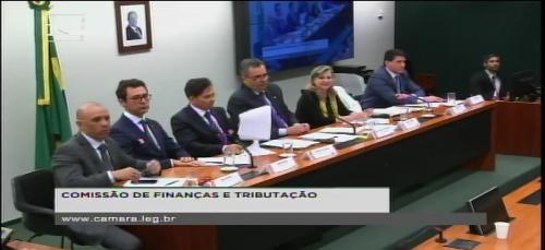 ANDES-SN e Auditoria Cidadã denunciam esquema de desvio de arrecadação tributária