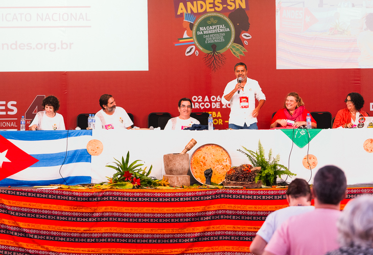 Chamado à luta marca encerramento do 44º Congresso do ANDES-SN  