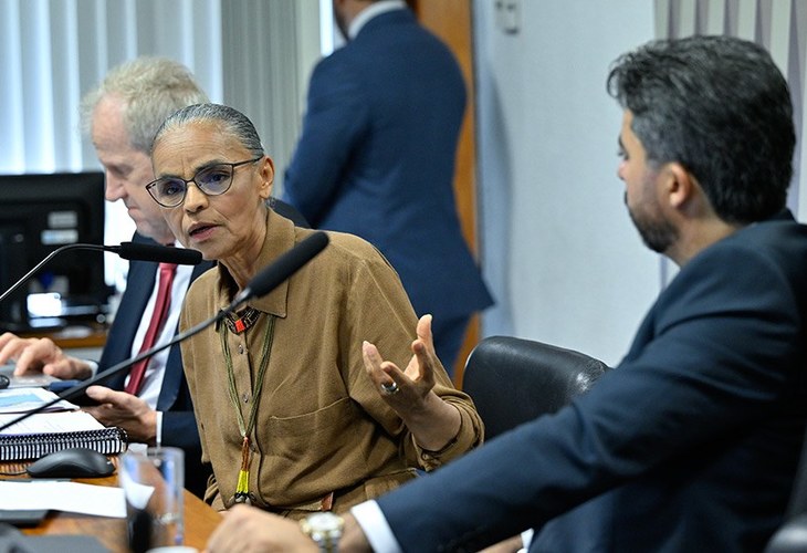 ANDES-SN repudia violência de gênero sofrida pela ministra Marina Silva