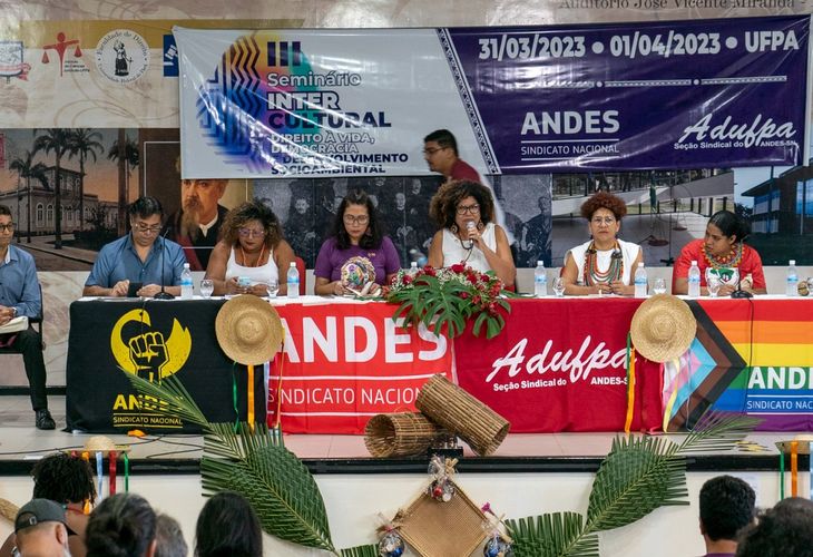 III Seminário Intercultural debate direito à vida, resistência de quilombolas, indígenas e sem terra, e lutas contra racismo e LGBTQIAP+fobia