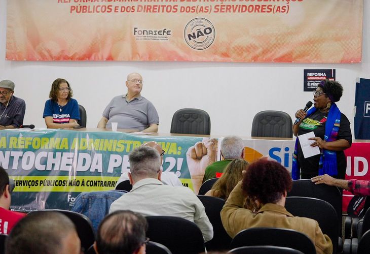 Seminário do Fonasefe: ANDES-SN apresenta propostas para intensificar luta contra a reforma Administrativa