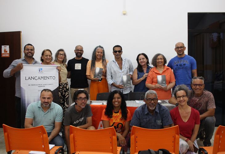 Palestra destaca a importância do movimento sindical através do relato de experiência da professora Ana Angélica Leal Barbosa
