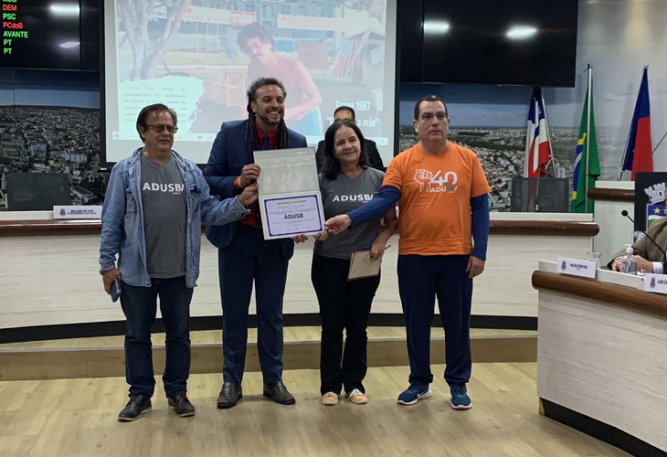 Câmara de Vereadores de Vitória da Conquista reconhece contribuições da Adusb em Moção de Aplausos