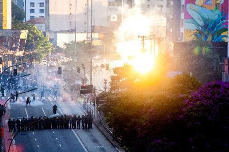 Violência policial contra manifestantes marca o 2° ato contra aumento das tarifas em SP