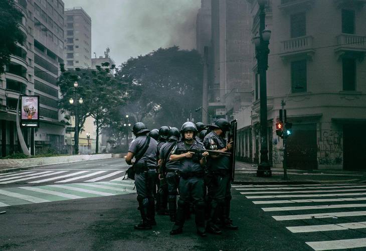 Nova Lei Antiterrorismo é aposta de Bolsonaro para reprimir protestos sociais no país