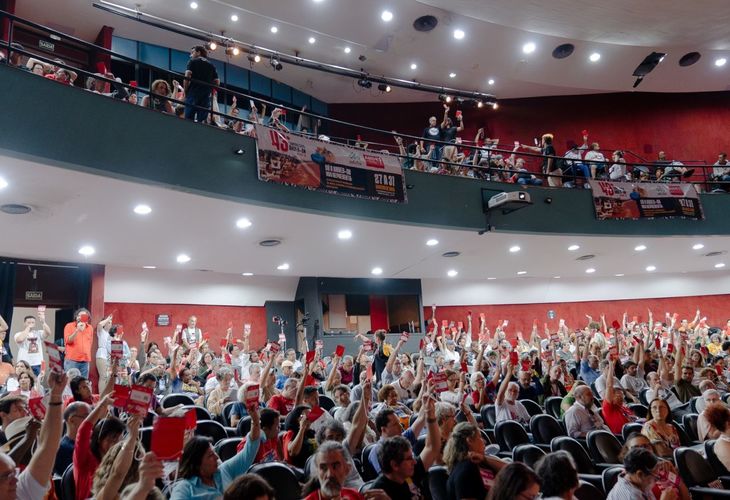 43º Congresso aprova resoluções dos GTs Carreira, PAUA, SSA, C&T, Verbas e Comunicação e Arte