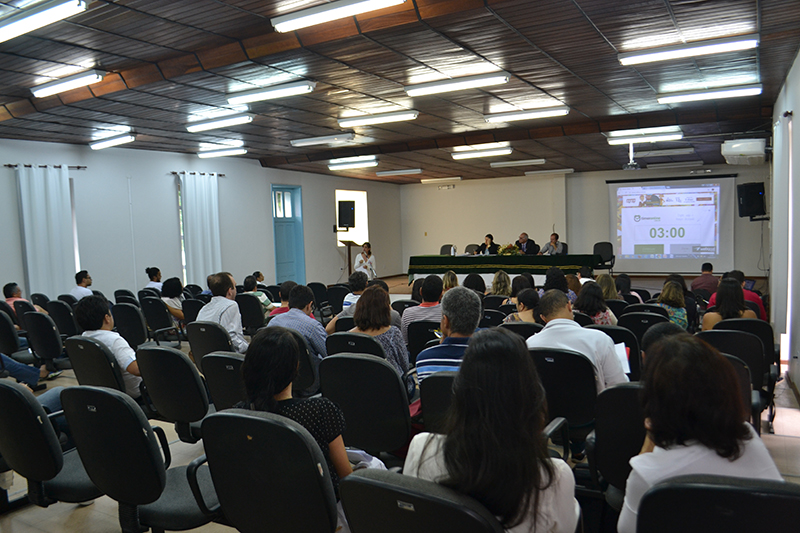 Reunião do Consu é encerrada sem discussão da seleção REDA