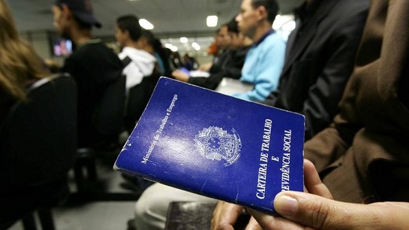 Sob mudanças da Reforma Trabalhista, ano de 2017 encerra com fechamento de postos de trabalho
