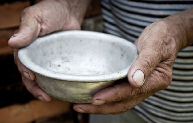 Pesquisa do IBGE sobre insegurança alimentar revela que o mapa da fome no Brasil tem raça, gênero e classe | ADUSB