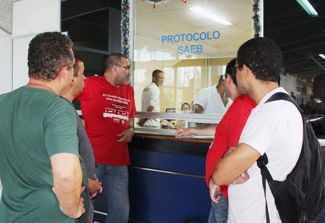 Movimento Docente protocola pauta de reivindicações 2018