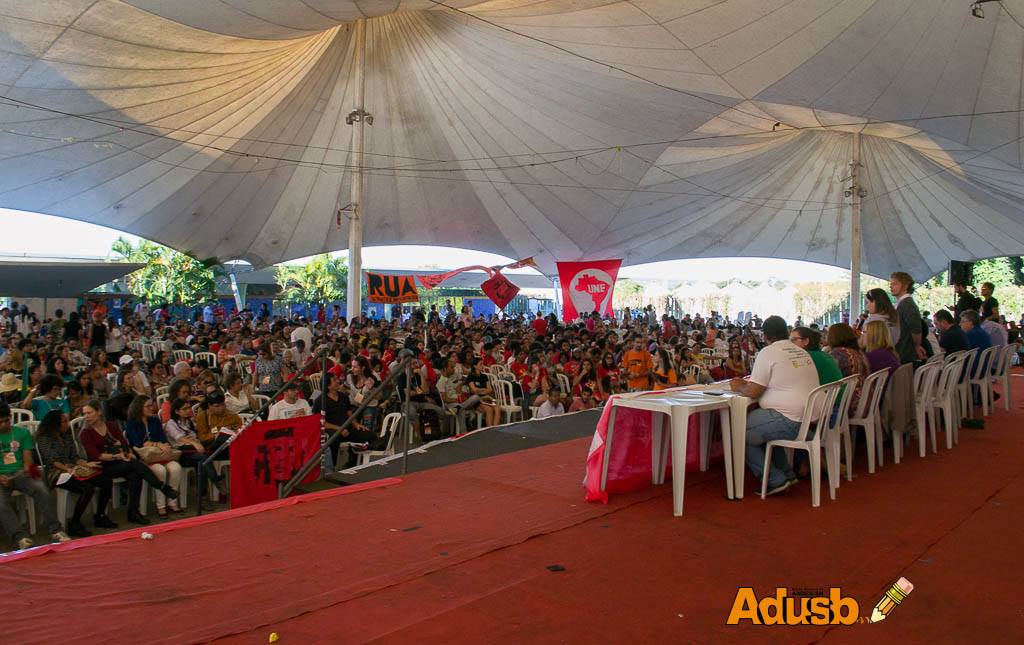 II ENE discutiu ataques à educação pública e apontou para a greve geral