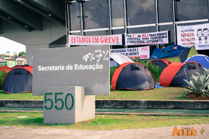 Professores da Uesb paralisam as atividades no dia 24 de maio