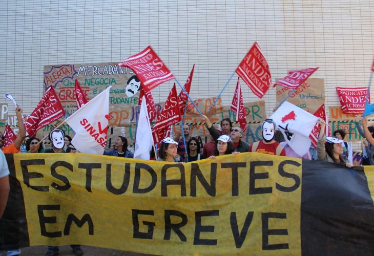 ANDES-SN 45 anos: a histórica aliança entre docentes e estudantes em defesa da Educação Pública