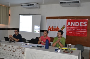 Docentes reivindicam envio imediato do PL da desvinculação