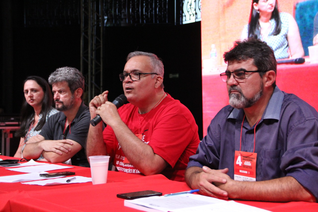 ANDES-SN apresenta tese sobre “Os desafios da conjuntura e a organização da Classe Trabalhadora” no IV Congresso da CSP-Conlutas