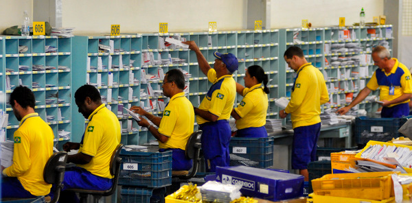 Privatização dos Correios: um prato cheio para o setor privado, mas prejudicial à população