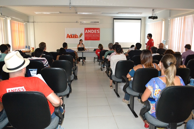 Categoria aprova prestação de contas da Adusb