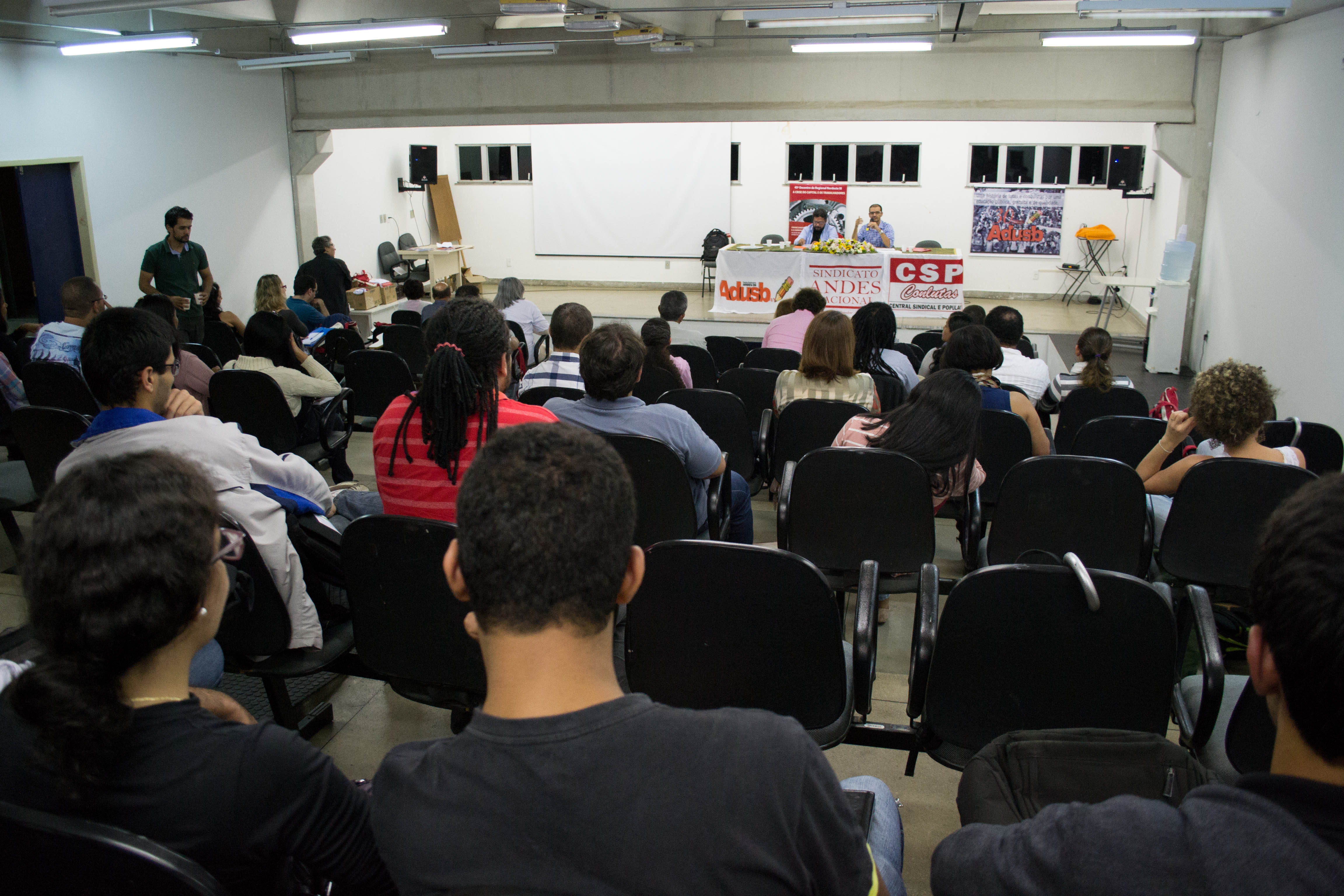 Participe do ato público do dia 24 de maio