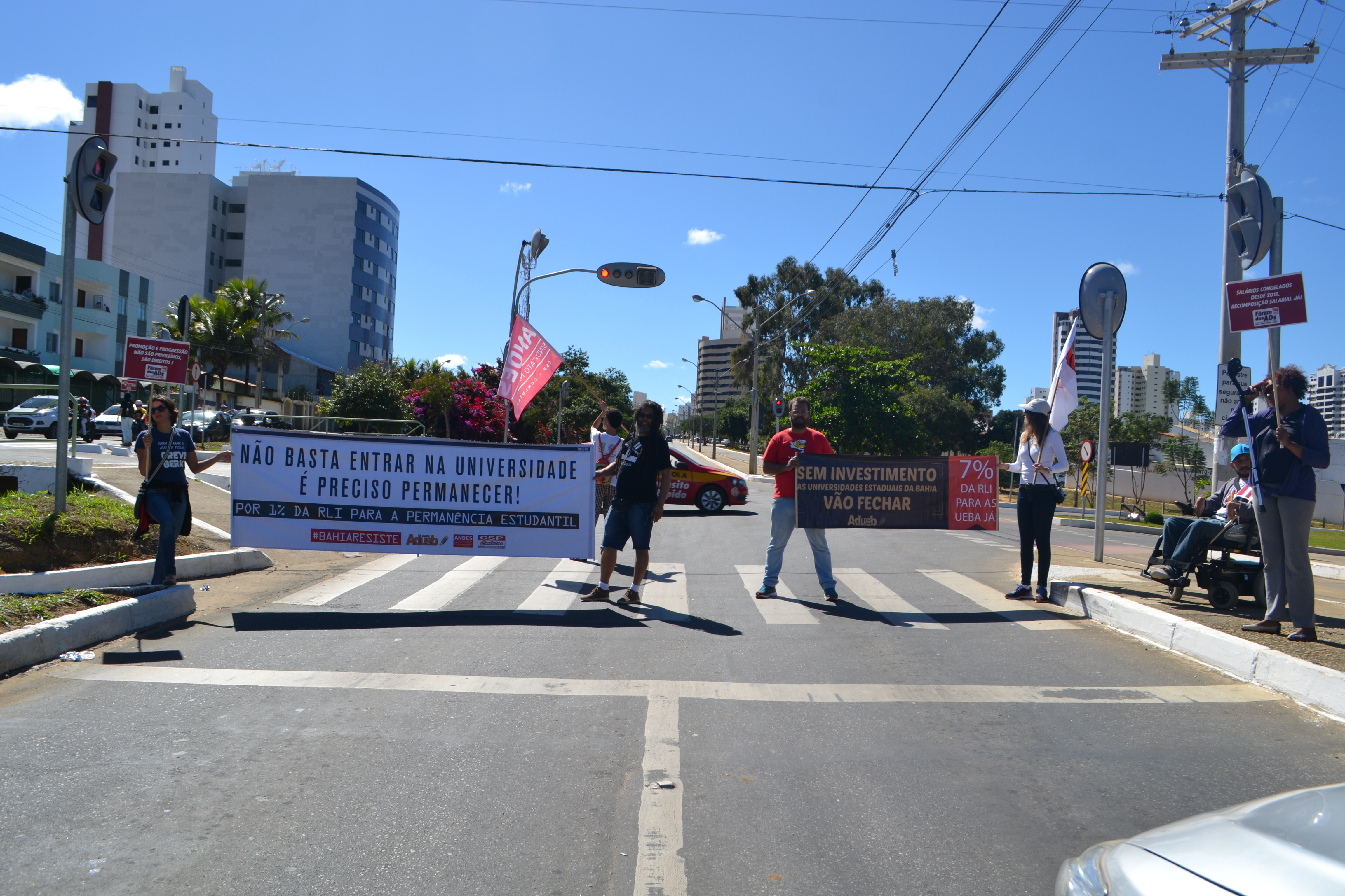 Universidades Estaduais à beira de um colapso