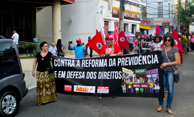 Mobilização conquistense contra a Reforma da Previdência