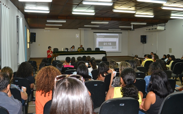 Adusb reivindica orçamento participativo em reunião do CONSU