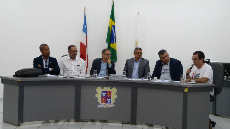 Audiência pública em Itapetinga aponta necessidade de mobilização em defesa da Uesb