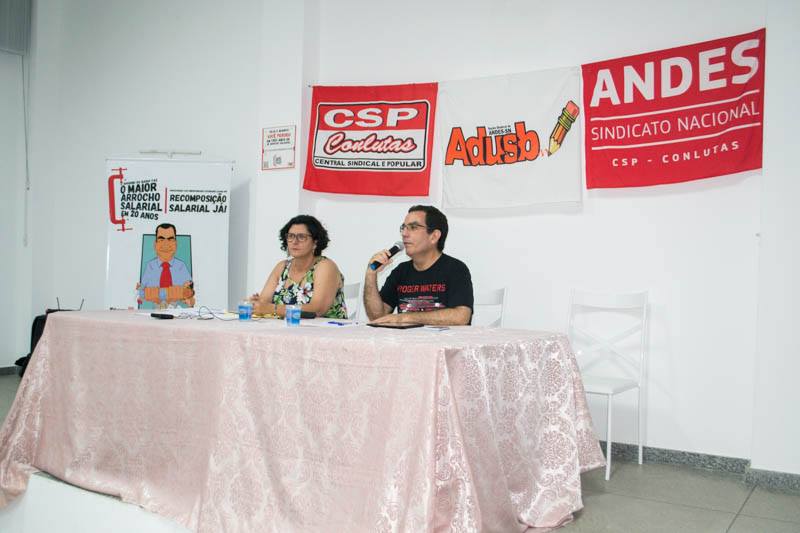 O ser e o fazer docente em tempos de avanço do conservadorismo