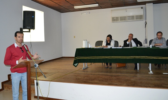 Adusb defende participação e transparência no orçamento da Uesb
