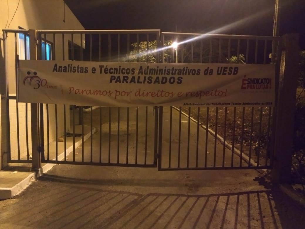 Governo Rui Costa ameaça cortar ponto de técnicos que participaram de paralisação nas UEBA