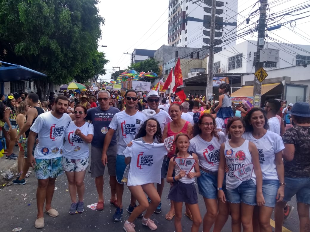 Fórum das ADs protesta na Mudança do Garcia