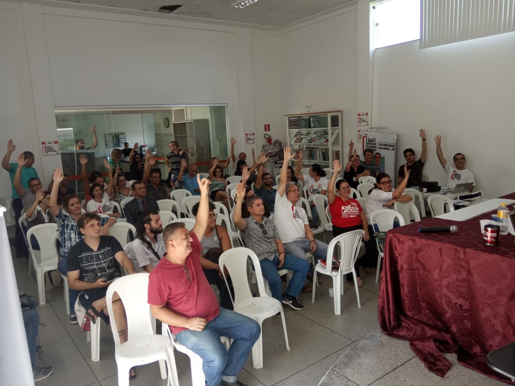 Professores da Uesb permanecem em greve e cobram do governo avanÃ§o nas negociaÃ§Ãµes